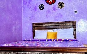 Wave Stay Hostel - Sea View